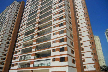 Apartamento à venda com 3 suítes em Granja Julieta, São Paulo, SP