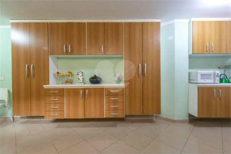 Sobrado à venda com 4 quartos, sendo 1 suíte,  em Água Fria, São Paulo, SP