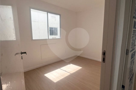 Apartamento à venda com 2 quartos em Guaratiba, Rio de Janeiro, RJ