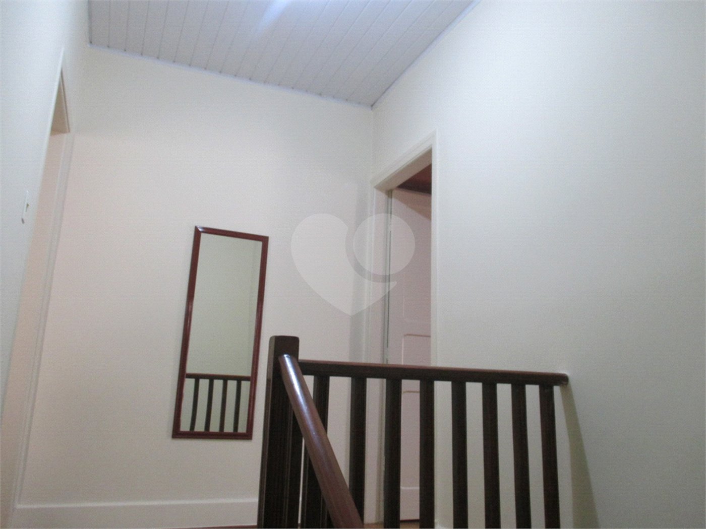 Casa à venda com 2 quartos, sendo 1 suíte, em Mirandópolis, São Paulo, SP