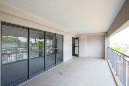 Apartamento à venda com 3 suítes em Tucuruvi, São Paulo, SP