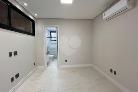 Casa à venda com 4 suítes no condomínio Alphaville Nova Esplanada 1, Votorantim - SP
