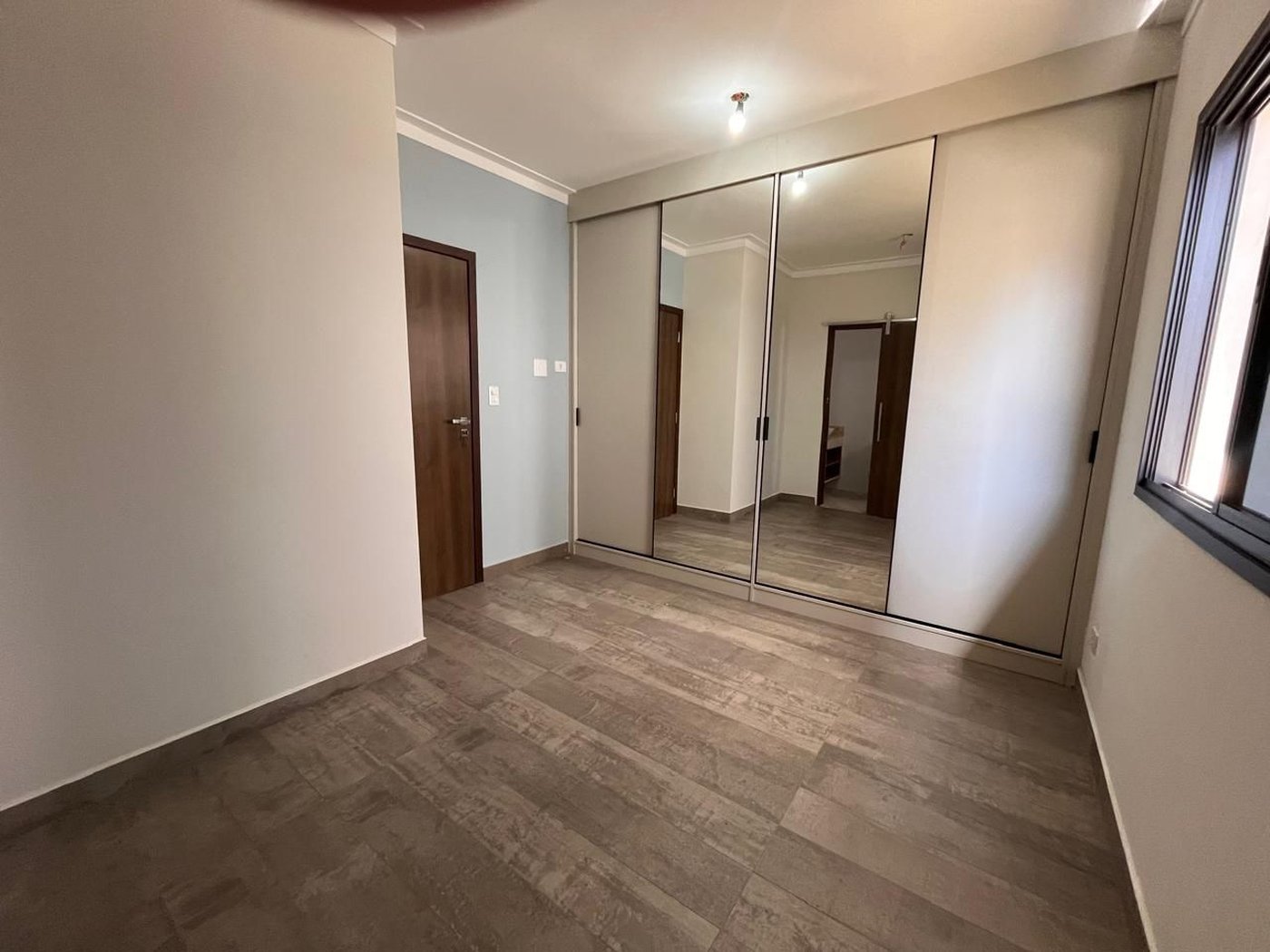 Casa com 2 dormitórios à venda, 88 m² por R$ 845.000,00 - Ponta da Praia - Santos/SP