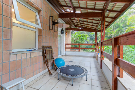 Casa à venda com 4 suítes no condomínio Vila Verde, São Paulo - SP