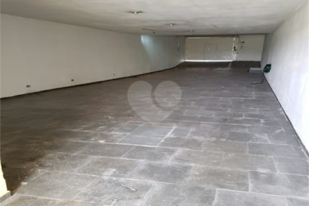 Sobrado à venda com 3 quartos, sendo 1 suíte, em Vila Maria Alta, São Paulo, SP