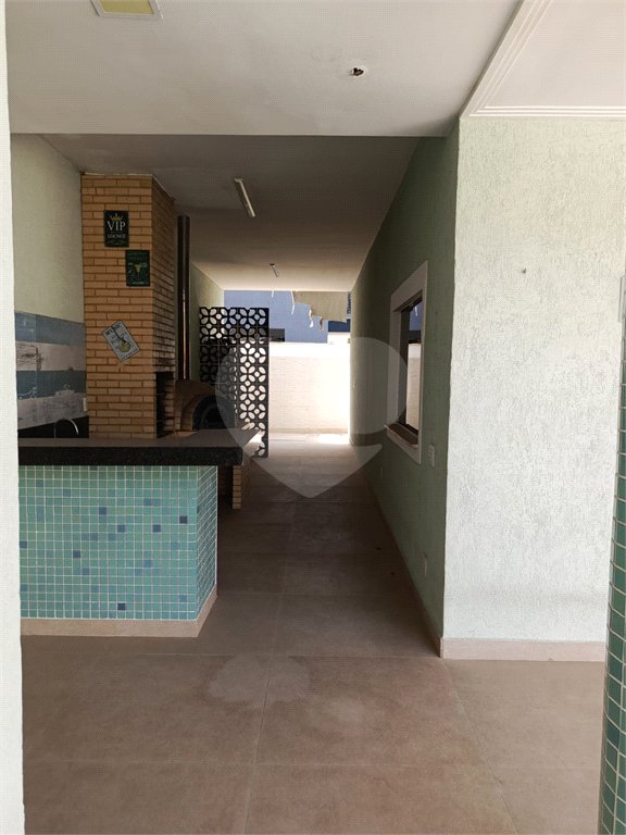 Casa à venda com 4 quartos, sendo 1 suíte, no condomínio Atlantico Sul, Rio de Janeiro - RJ