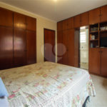 Casa à venda com 3 quartos, sendo 1 suíte, em Chácara Inglesa, São Paulo, SP