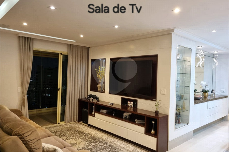 Apartamento à venda com 4 suítes em Santana, São Paulo, SP