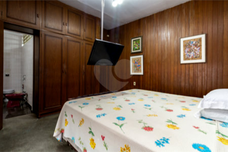 Casa Térrea à venda com 3 quartos, sendo 2 suítes, em Jardim da Saúde, São Paulo, SP