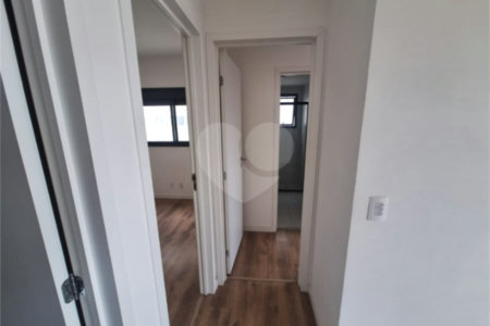 Apartamento à venda com 2 quartos, sendo 1 suíte,  em Vila Esperança, São Paulo, SP