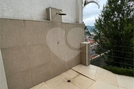 Casa à venda com 2 suítes no condomínio Cântaros da Serra, São Paulo - SP
