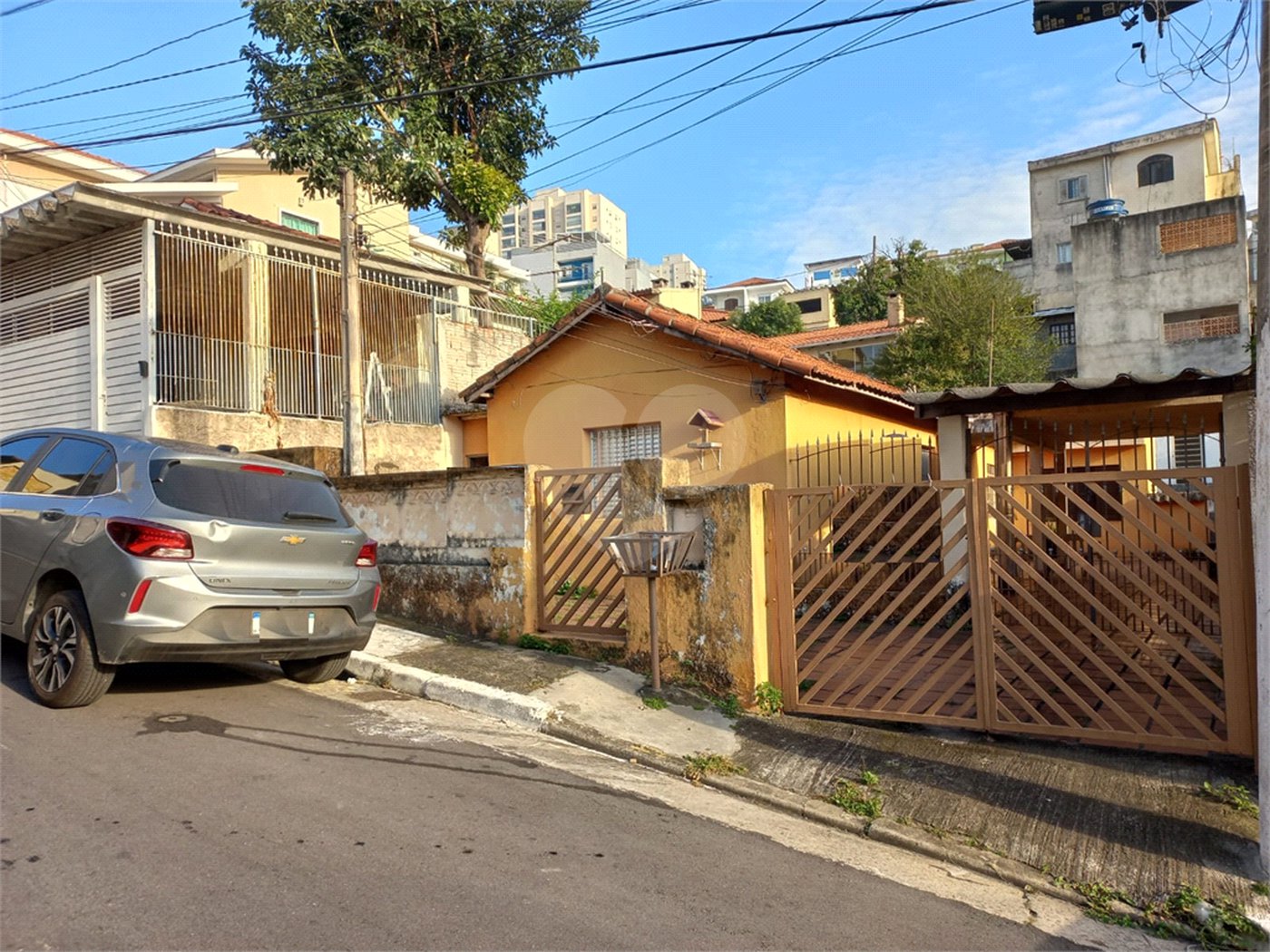 Casa à venda com 3 quartos em Vila Mazzei, São Paulo, SP
