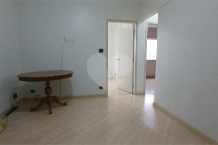 Apartamento à venda com 2 quartos em Santana, São Paulo, SP