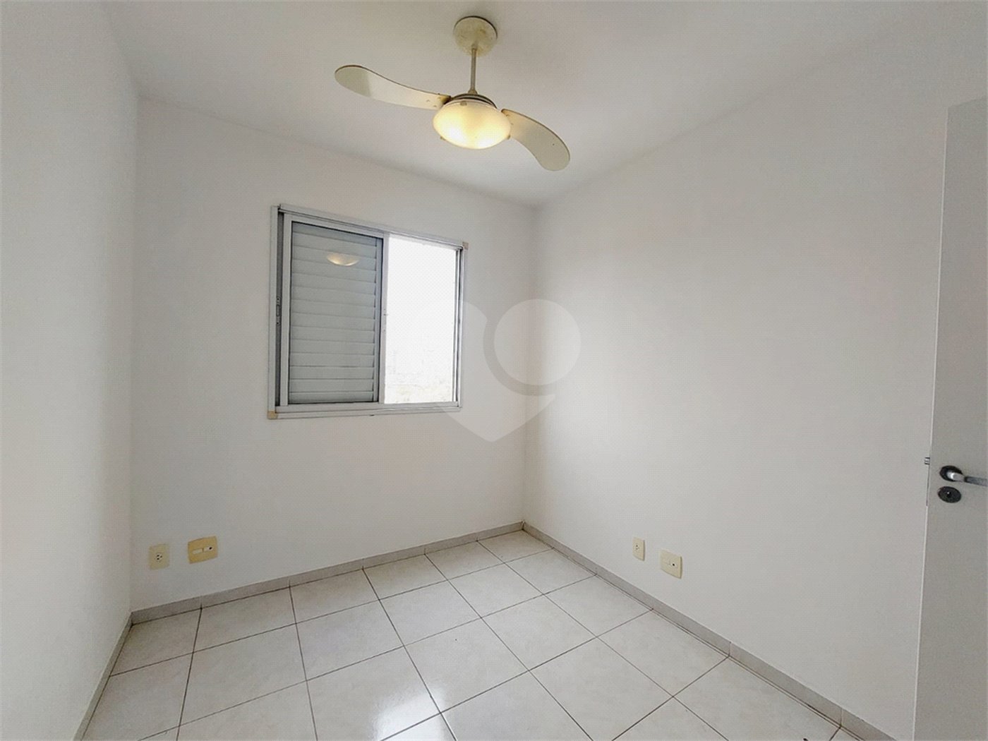 Apartamento à venda ou para alugar com 2 quartos em Vila Anastácio, São Paulo, SP