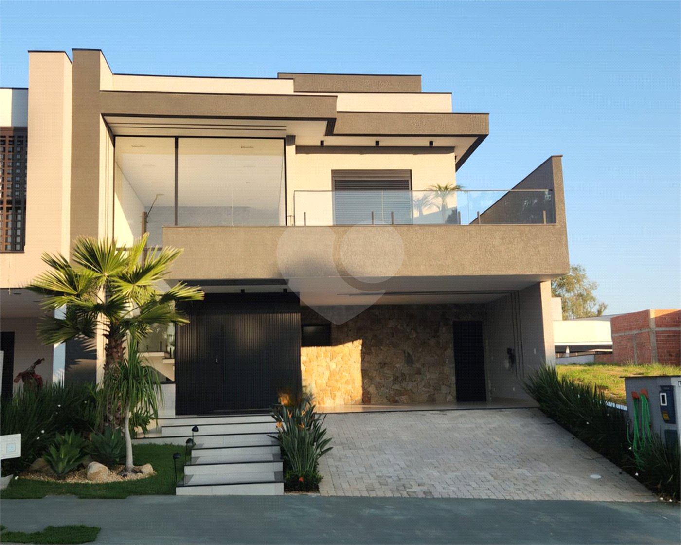 Casa à venda com 3 suítes no condomínio Sun Lake, Sorocaba - SP
