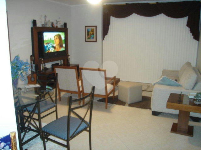 Apartamento à venda com 3 quartos, sendo 1 suíte,  em Aviação, Praia Grande, SP