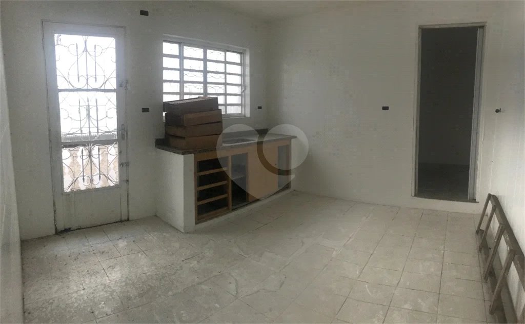 Sobrado à venda com 3 quartos em Vila Sacadura Cabral, Santo André, SP