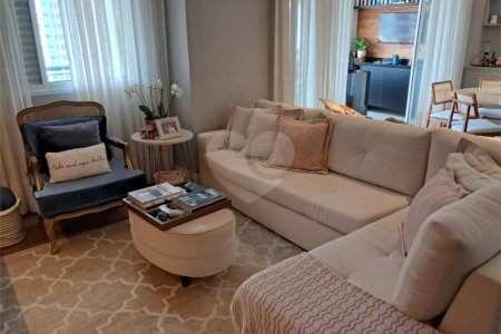 Apartamento à venda com 3 quartos, sendo 1 suíte, em Chácara Santo Antônio, São Paulo, SP