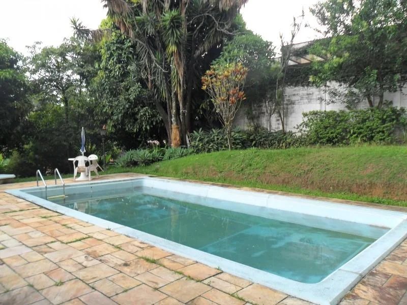 Sobrado à venda com 3 quartos, sendo 1 suíte, em Vila São Francisco, São Paulo, SP