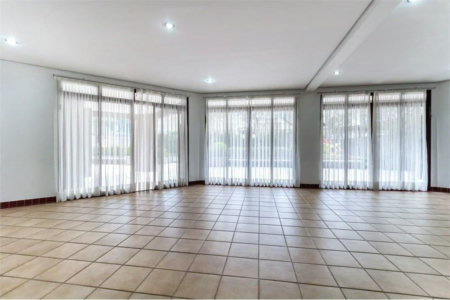 Apartamento à venda com 3 quartos, sendo 1 suíte, em Vila Hamburguesa, São Paulo, SP