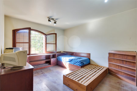 Casa de Vila à venda com 4 suítes em Granja Julieta, São Paulo, SP