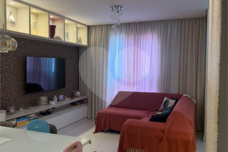 Casa à venda com 4 quartos, sendo 1 suíte, no condomínio Freguesia, Rio de Janeiro - RJ