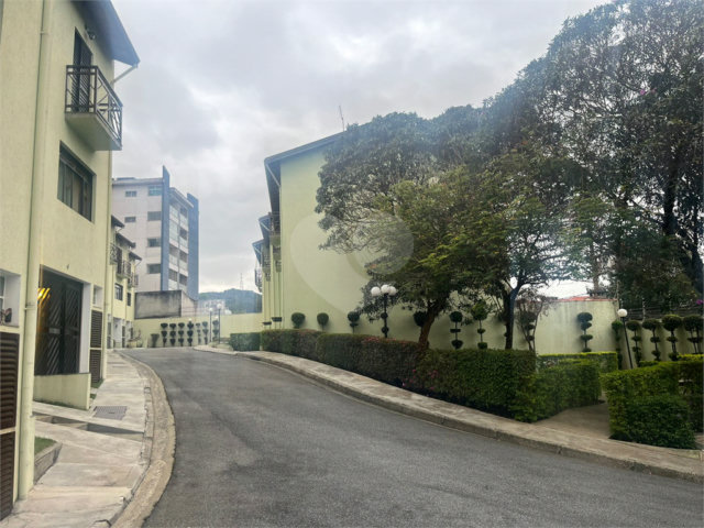 Casa à venda com 2 quartos, sendo 1 suíte,  no condomínio Villa Faenza, São Paulo - SP
