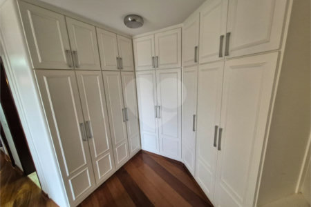 Cobertura à venda com 3 quartos, sendo 1 suíte, em Parque São Domingos, São Paulo, SP