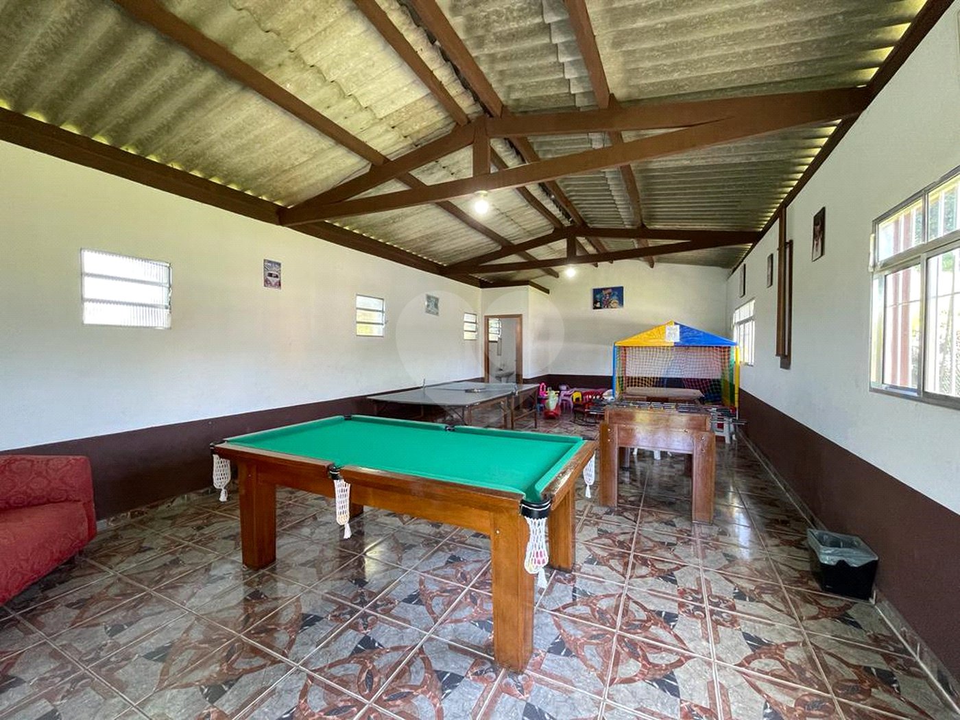 Chácara à venda com 3 quartos, sendo 1 suíte, em Chácaras Copaco, Arujá, SP