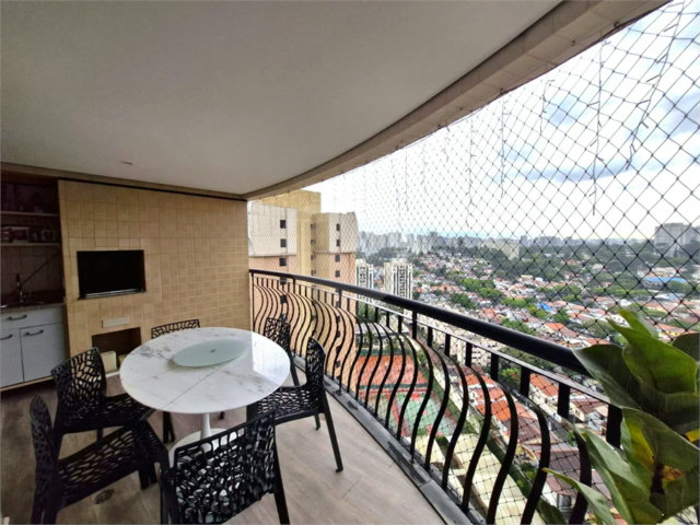 Apartamento à venda com 3 suítes em Alto da Boa Vista, São Paulo, SP