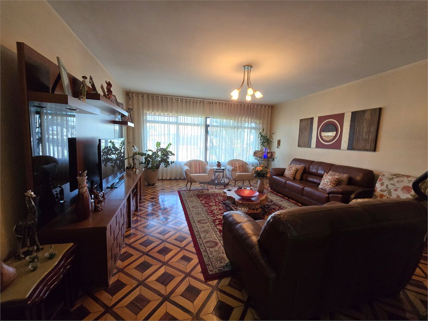 Casa à venda com 3 quartos, sendo 1 suíte, em Vila Guilherme, São Paulo, SP