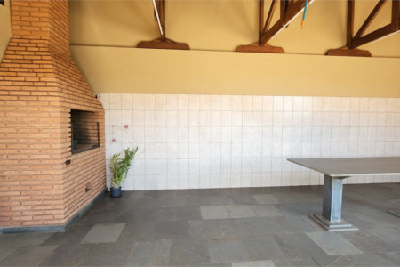Casa à venda com 3 quartos, sendo 2 suítes, em Jardim Europa (vila Xavier), Araraquara, SP