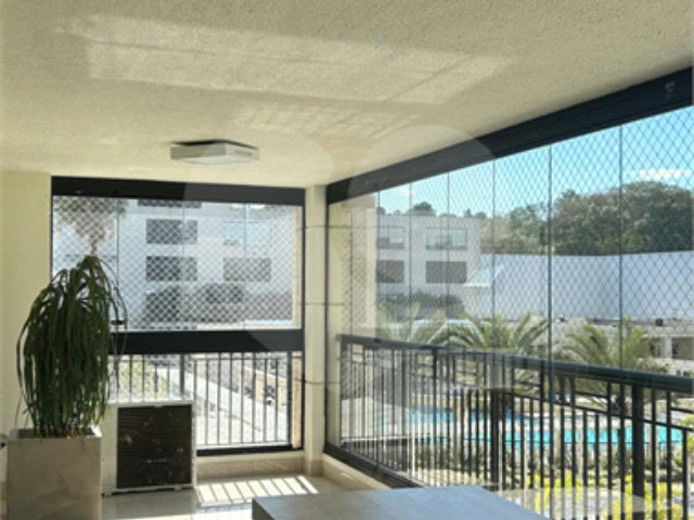 Apartamento para alugar com 3 suítes em Santana, São Paulo, SP