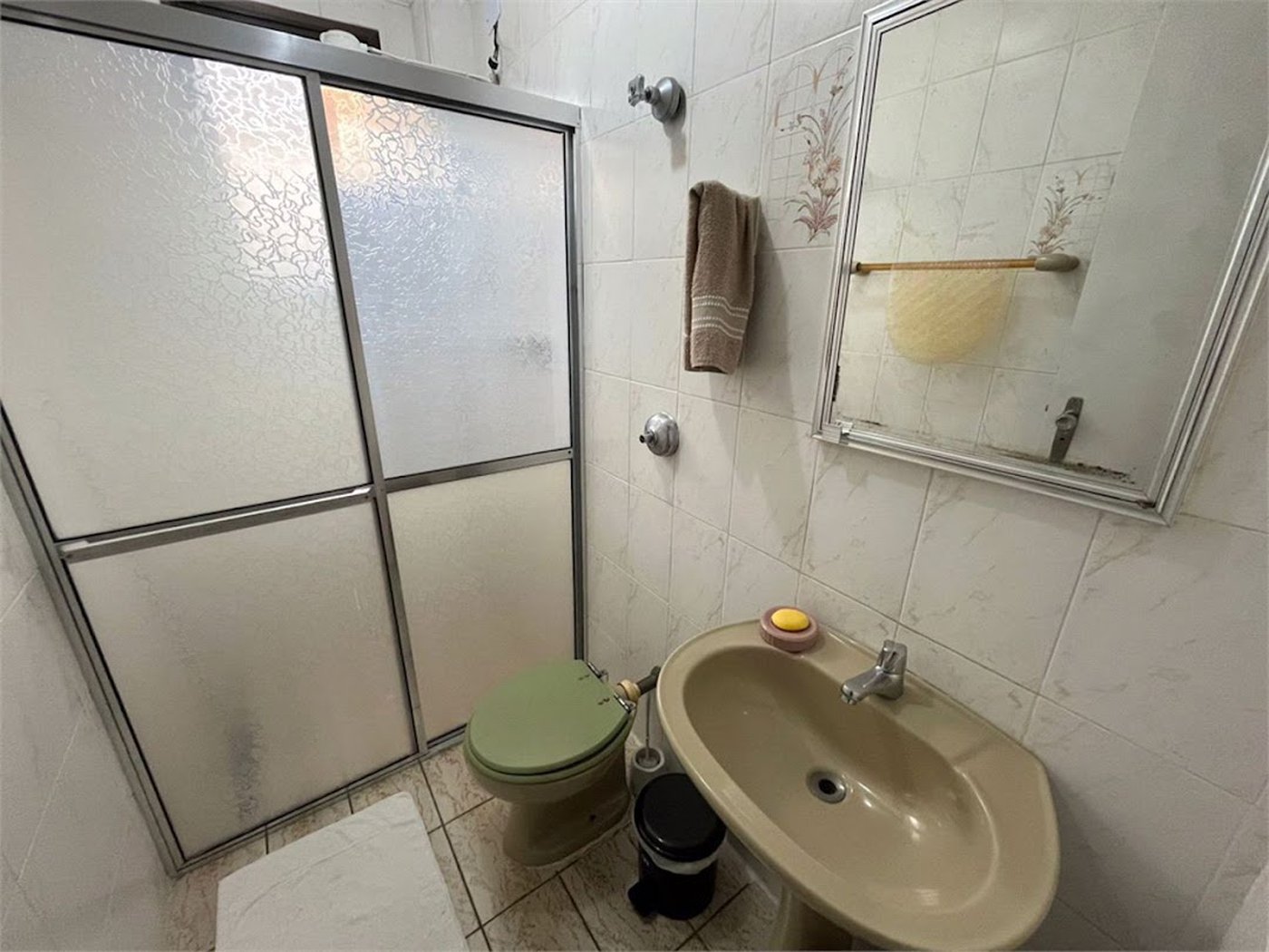 Apartamento Residencial à venda, Jardim Las Palmas, Guarujá - AP0190.