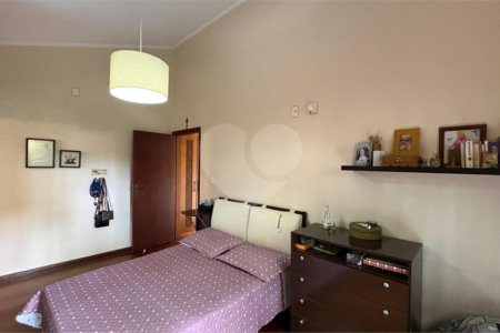 Casa à venda com 4 quartos, sendo 2 suítes,  no condomínio Vivendas do Lago, Sorocaba - SP