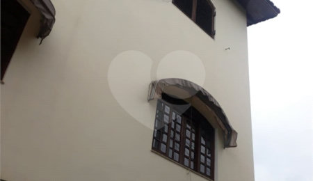 Sobrado à venda com 3 quartos, sendo 1 suíte,  em Jardim Flórida, São Roque, SP