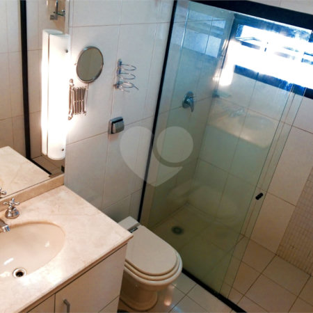 Apartamento à venda ou para alugar com 1 quarto em Vila Olímpia, São Paulo, SP