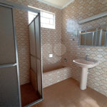 Casa à venda com 3 quartos, sendo 2 suítes,  no Centro, Itapetininga, SP