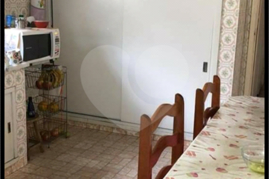Casa à venda com 2 suítes em Vila Galvão, Guarulhos, SP