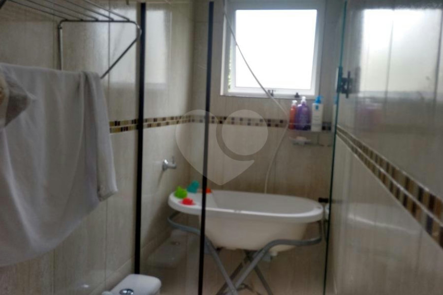 Casa à venda com 2 suítes no condomínio S//nome, São Paulo - SP