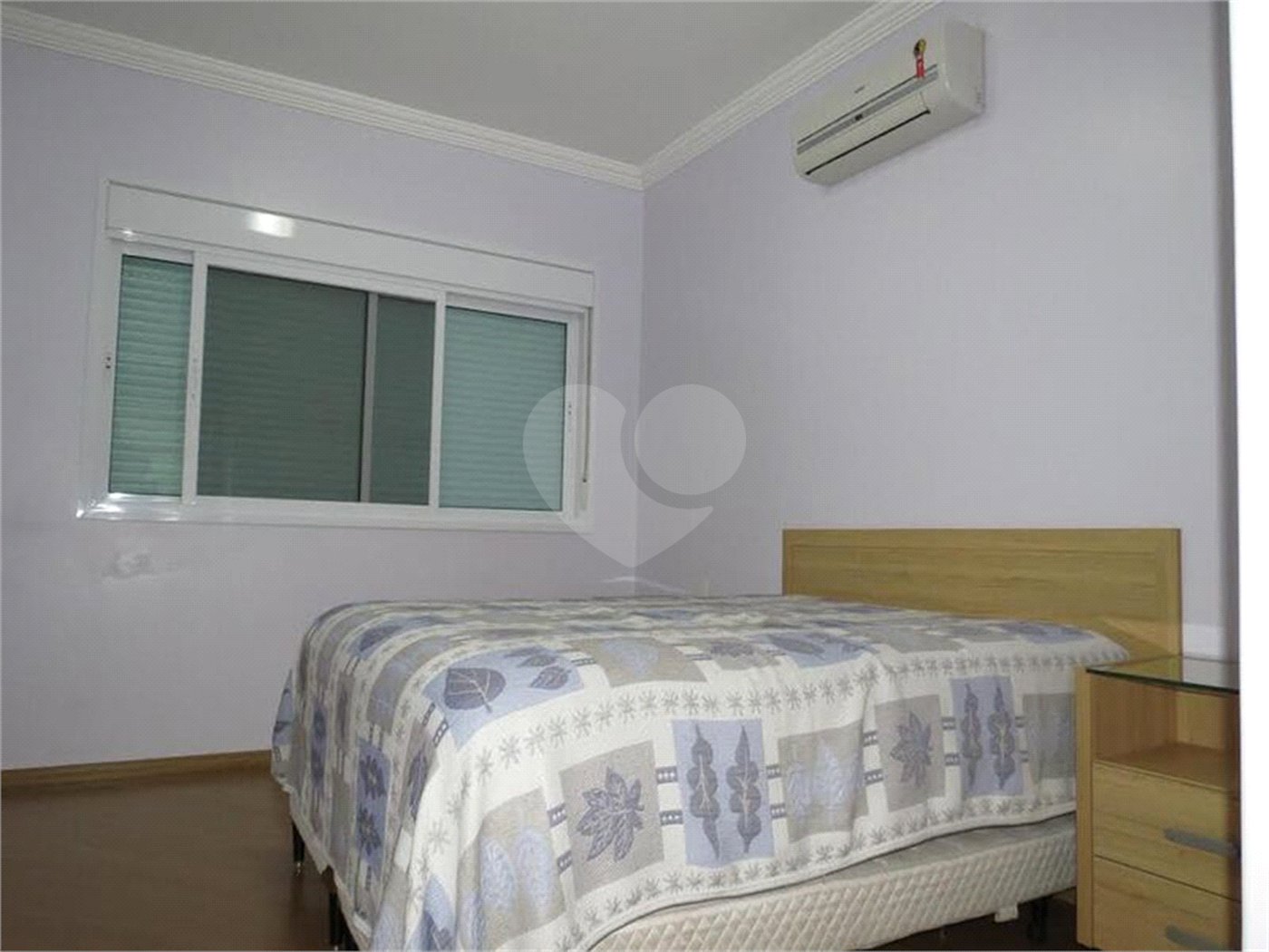 Casa à venda com 4 suítes no condomínio Residencial Santa Clara, Indaiatuba - SP