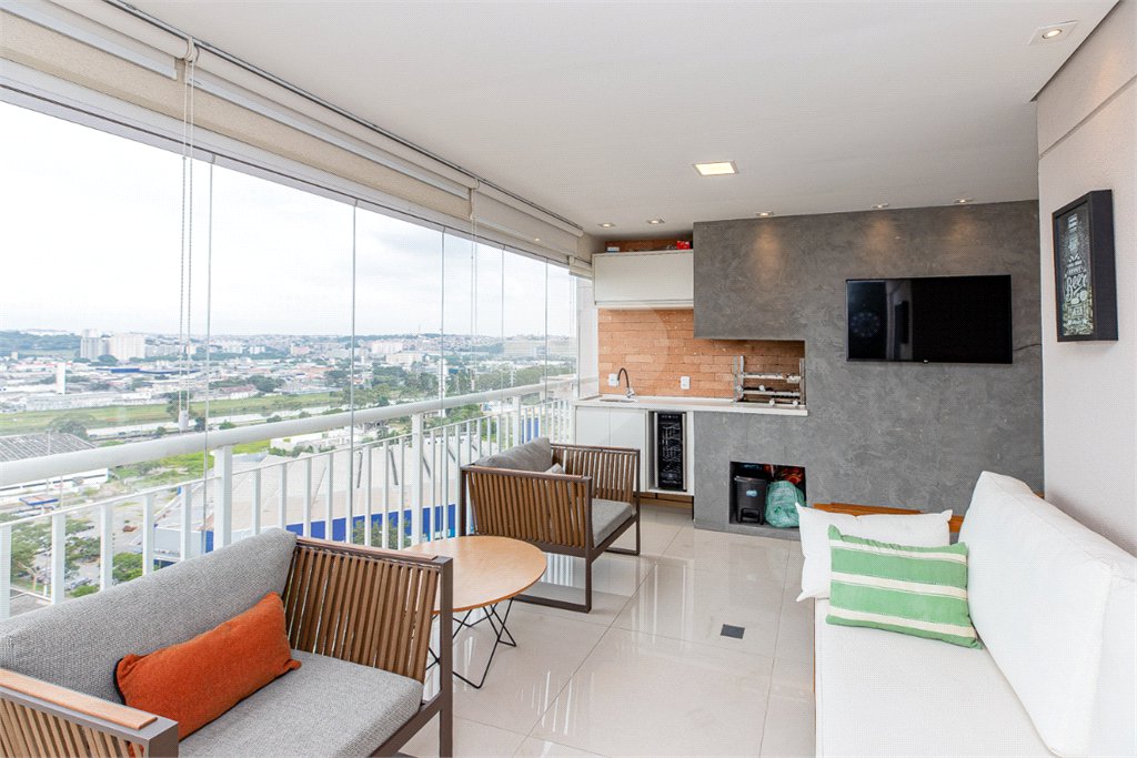 Apartamento à venda com 2 quartos, sendo 1 suíte, em Santo Amaro, São Paulo, SP