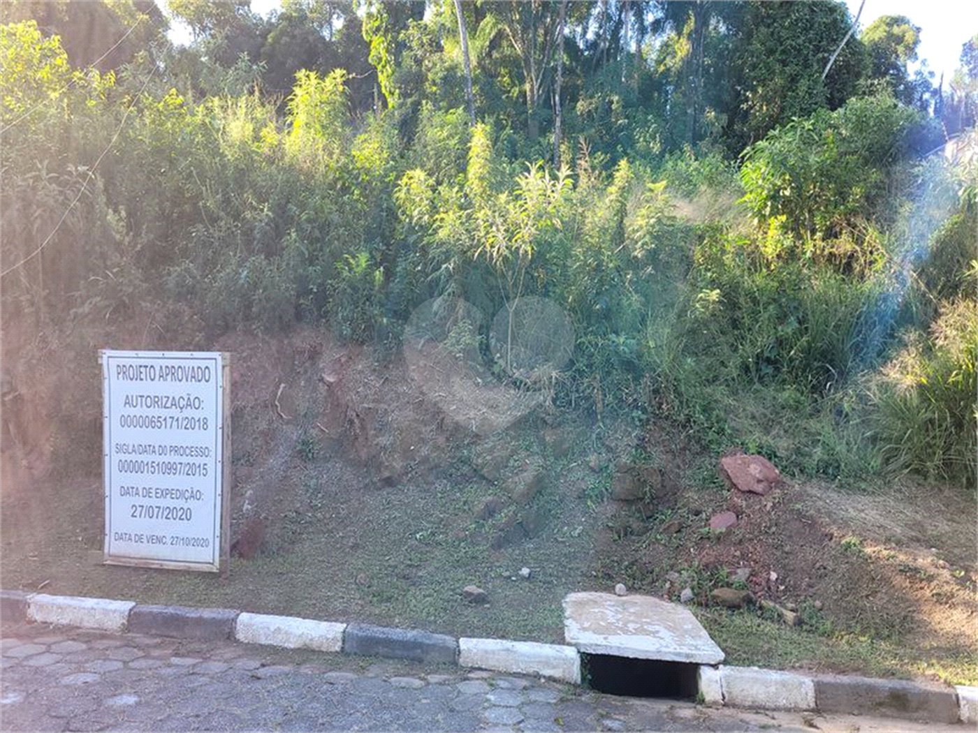 Terreno à venda no condomínio Champs Elysees Village, Mairiporã - SP