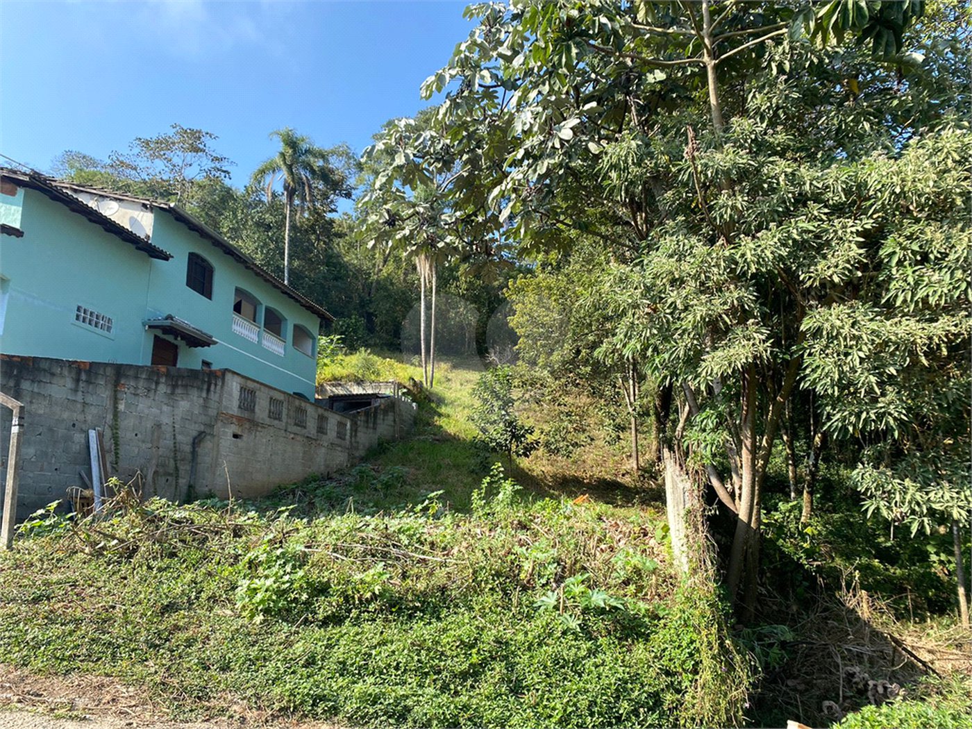 Terreno à venda em Barreiro, Mairiporã, SP