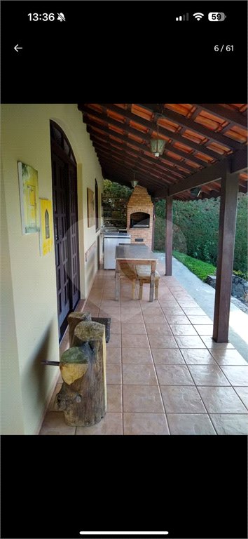 Casa à venda com 4 quartos, sendo 1 suíte, em Alpes D'ouro, Bom Jesus dos Perdões, SP