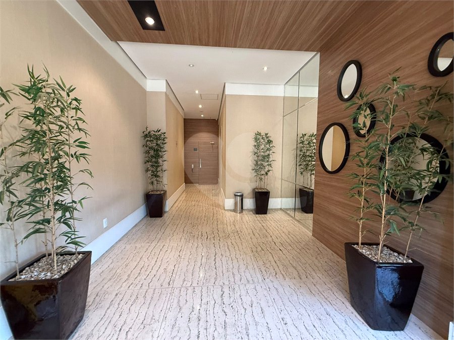 Apartamento à venda com 2 quartos, sendo 1 suíte,  em Jardim Leonor Mendes de Barros, São Paulo, SP
