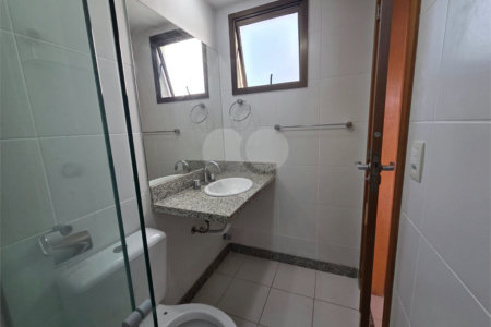 Cobertura à venda ou para alugar com 4 quartos, sendo 1 suíte,  em Tijuca, Rio de Janeiro, RJ