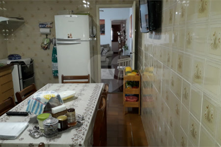 Casa à venda com 3 quartos, sendo 1 suíte, em Vila Mazzei, São Paulo, SP