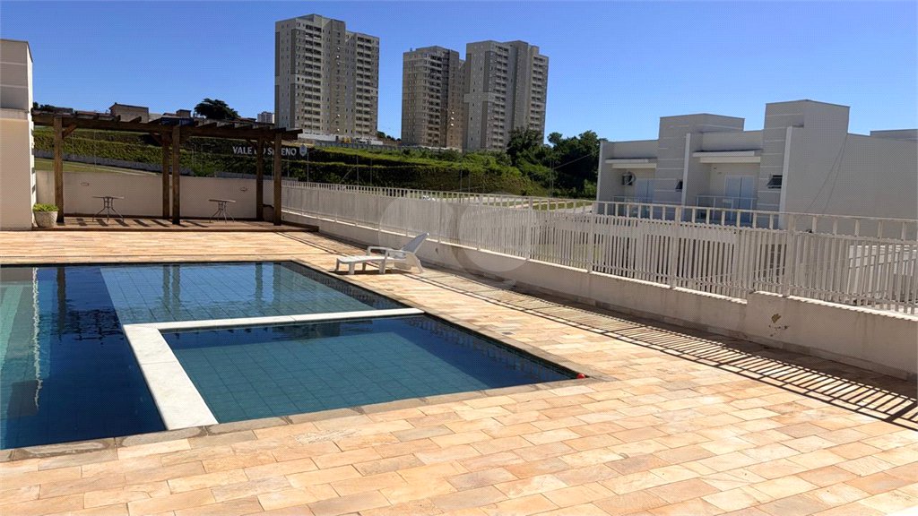 Casa à venda com 3 quartos, sendo 1 suíte, no condomínio Residencial Américo de Figueiredo, Sorocaba - SP