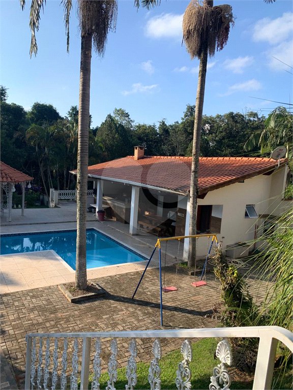 Casa Térrea à venda com 3 quartos, sendo 1 suíte,  em Alpes D'ouro, Bom Jesus dos Perdões, SP